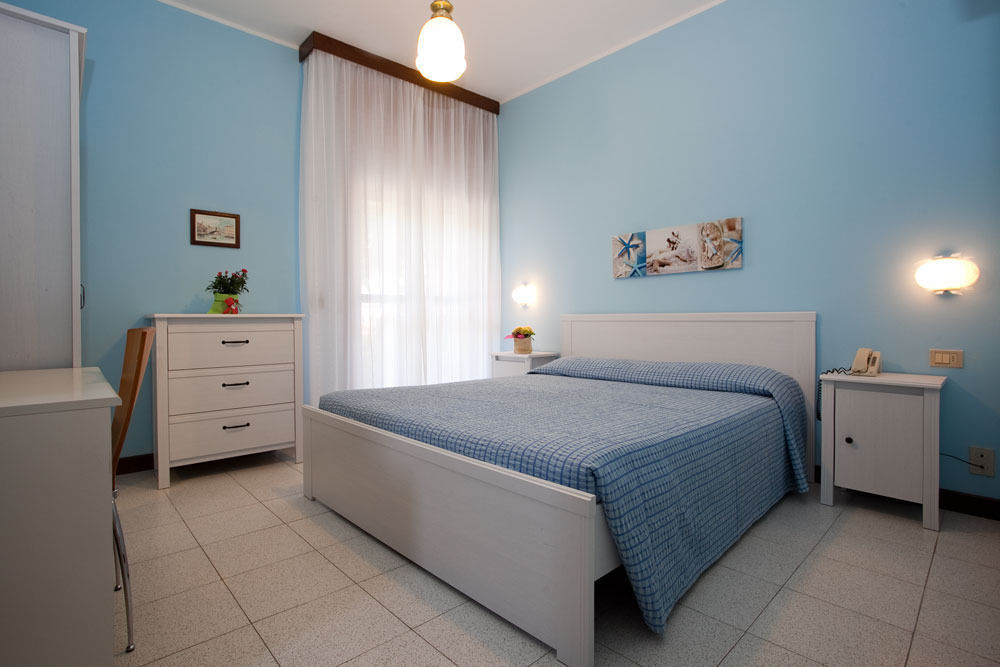 Eugenia Hotel 3*