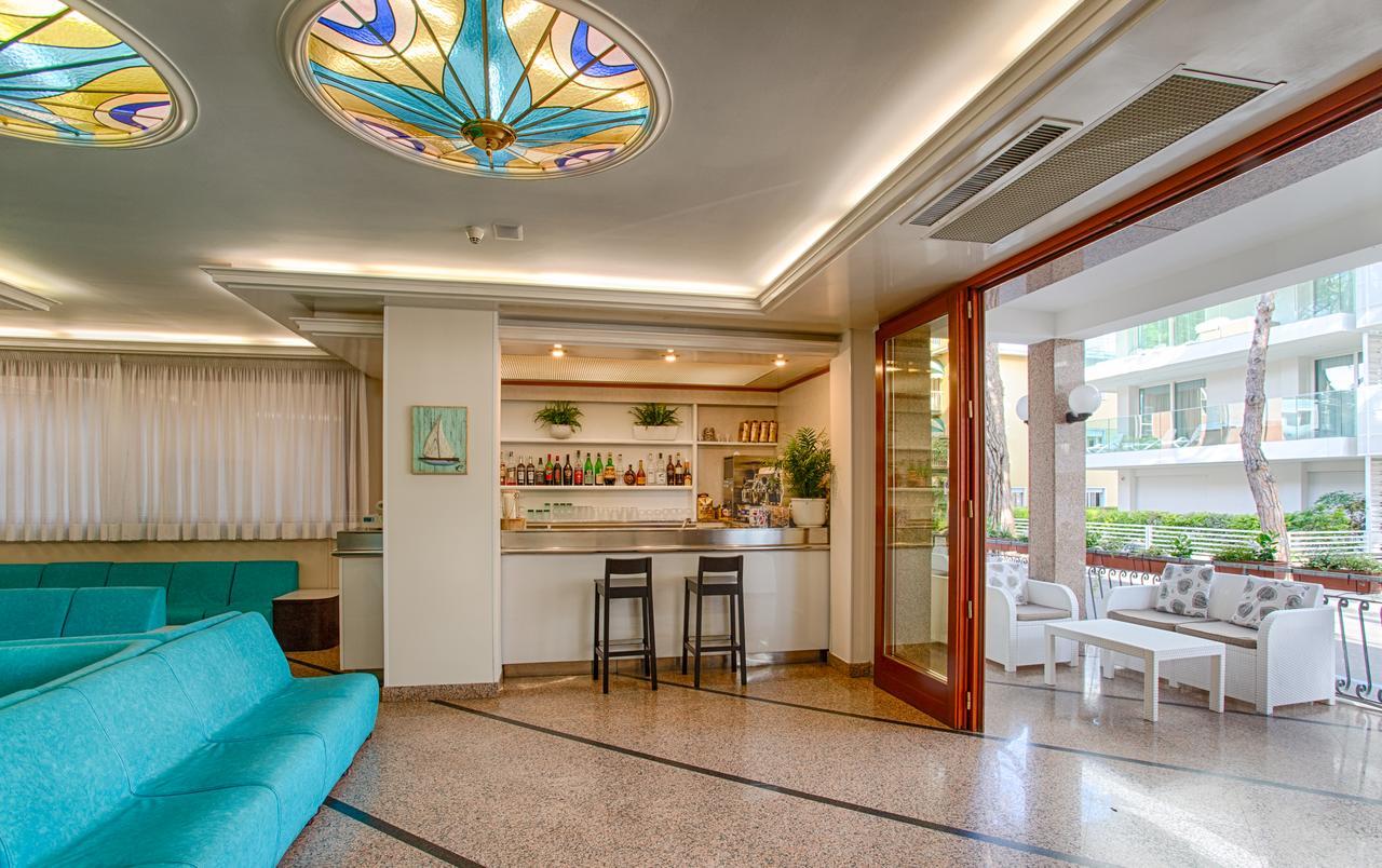 Hotel Eugenia 3*
